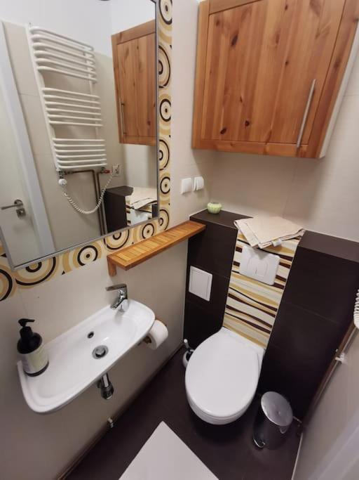 Komfort W Sercu Kazimierza Krakau Exterior foto